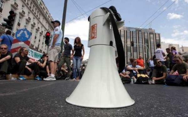 Απόφαση - καταδίκη της στάσης ΤΗΣ ΑΔΕΔΥ