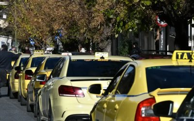 Νέος KOK: Υπό όρους η κίνηση των Ταξί στις λεωφορειολωρίδες