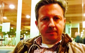 Θετικός στον κορονοϊό ο μαιευτήρας - γυναικολόγος Φώτης Αυγουστάτος - Η αναρτηση του στο Facebook