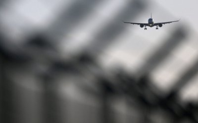 Ιράν: Άνοιξε ο εναέριος χώρος για πρώτη φορά μετά την έναρξη του πολέμου