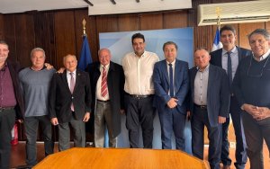 ΠΕΔ Ιονίων Νήσων – Συνάντηση με τον Υπουργό Εσωτερικών για θεσμικές αλλαγές με νησιωτικό πρόσημο