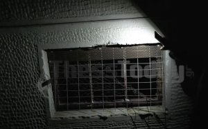 Σκηνές από θρίλερ στη Θεσσαλονίκη – Η στιγμή που ακούγεται ο «περίεργος» ήχος τη νύχτα (video)
