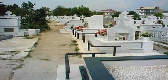 Ηλεία: Ζήτησε να ταφεί με το μαξιλάρι του που είχε 300.000 ευρώ!