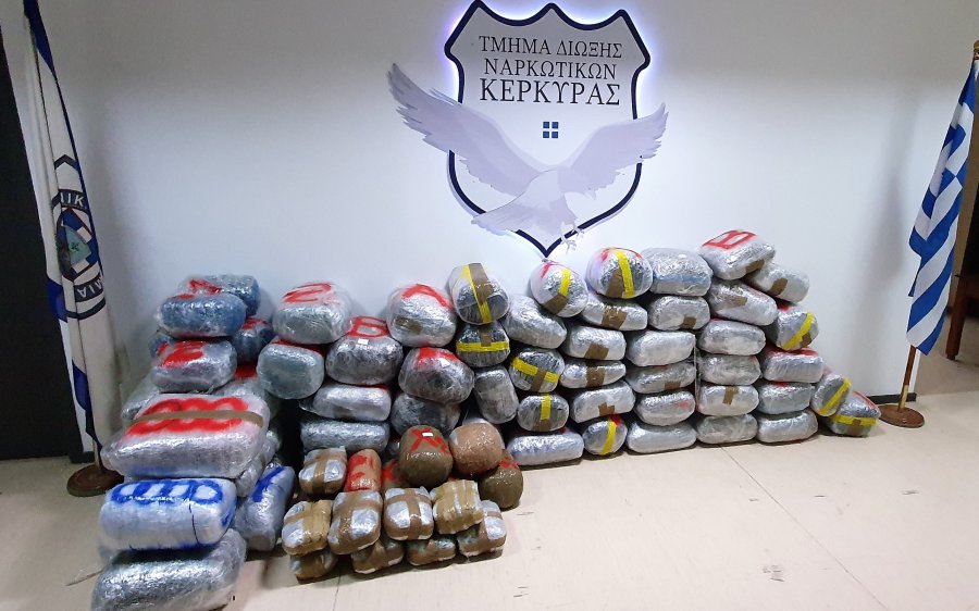 Κέρκυρα: Συνελήφθη αλλοδαπός για διακίνηση ναρκωτικών - Κατασχέθηκαν 323 κιλά ακατέργαστης κάνναβης