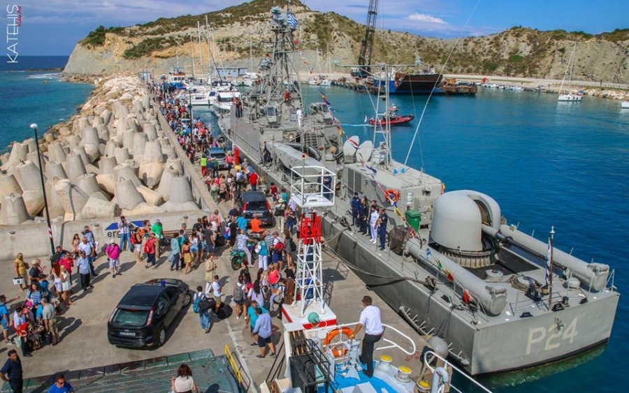 Εγκαινιάστηκε το λιμάνι της ακριτικής Ερείκουσας (εικόνες)