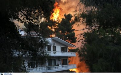 Φωτιές: 1,5 εκατ. θα μοιραστεί άμεσα σε 17 Δήμους και 5 Περιφέρειες για τους πυρόπληκτους