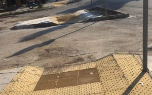 Αργοστόλι - Ντροπιαστική κατάληψη ράμπας ΑΜΕΑ