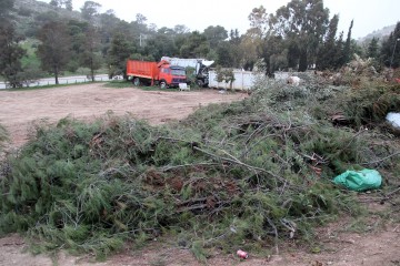 Πρόστιμα για τα σκουπίδια εκτός των κάδων απορριμμάτων