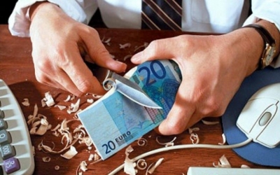 Γενναίες ρυθμίσεις με κούρεμα έως 80% σε 130.000 «κόκκινα» δάνεια