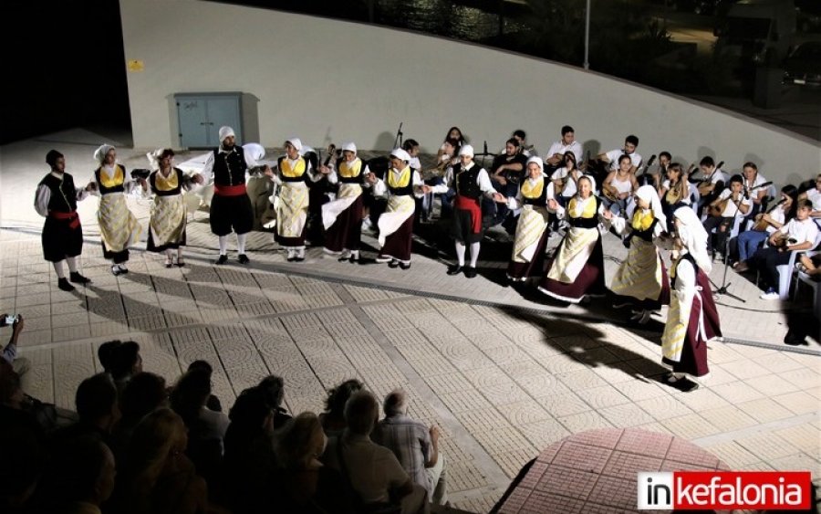 Αργοστόλι: Όμορφη μουσικοχορευτική εκδήλωση για την «συνεισφορά Κεφαλλήνων και Ιθακησίων στην Ελληνική Επανάσταση» (εικόνες/video)