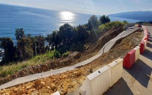 Αλαλούμ μετά την κατάρρευση τμήματος του «πολυδιαφημισμένου» δρόμου που θα ενώνει Λάρισα - Βόλο