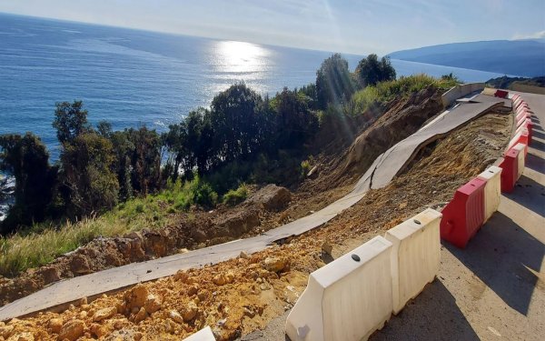 Αλαλούμ μετά την κατάρρευση τμήματος του «πολυδιαφημισμένου» δρόμου που θα ενώνει Λάρισα - Βόλο