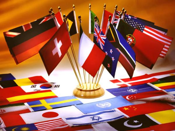 Κέντρο Ξένων Γλωσσών MEGA: Οι  Ξένες  Γλώσσες  είναι πλέον προϋπόθεση, όχι επιλογή!