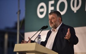 Θεόφιλος: ''Ένα σπιτικό, μία οικογένεια δεν μπορούν να είναι καλά αν η γυναίκα του σπιτιού, η μάνα, δεν είναι καλά''