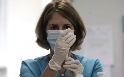 Σε τέσσερις φάσεις ο εμβολιασμός στα νησιά – Το επιχειρησιακό σχέδιο