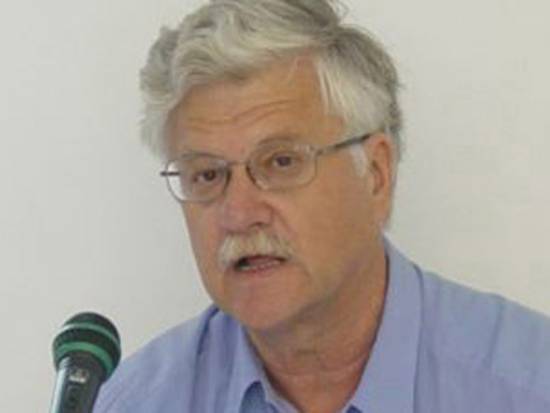 Μάρκος Κοτσιλίνης: "Των οικιών ημών εμπιπραμένων υμείς άδετε"