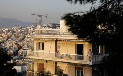 Οι Έλληνες φεύγουν μετά τα 30 από το πατρικό