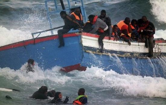 Μεσόγειος: Υγρός τάφος για 3.419 μετανάστες το 2014
