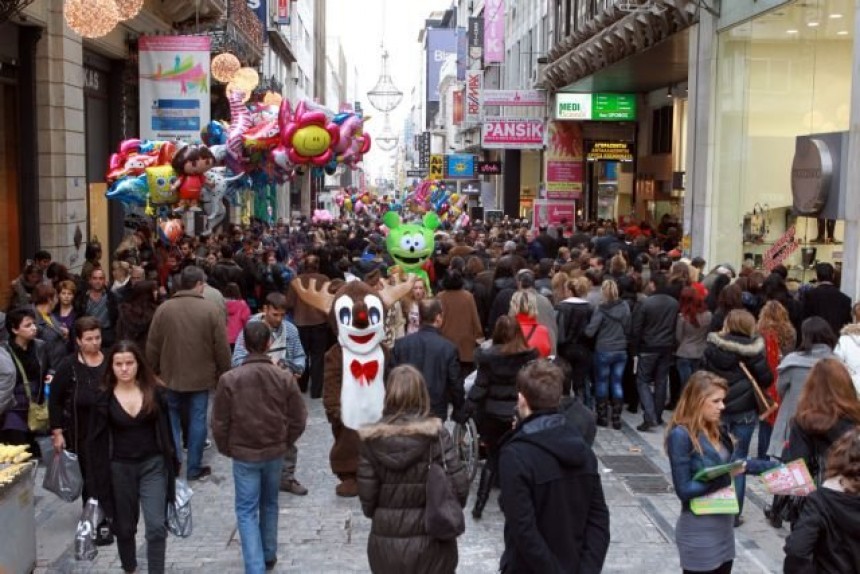 Η ΠΑΣΕΒΕ για το εορταστικό ωράριο των καταστημάτων