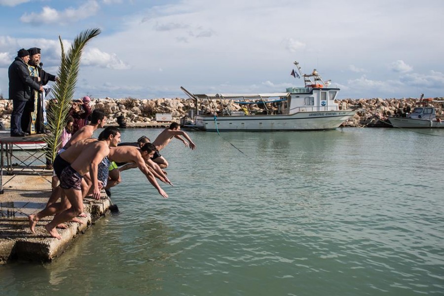 Ο Εορτασμός των Θεοφανίων στον Κατελειό (εικόνες)