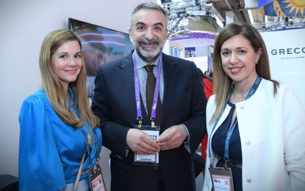 Μεγάλο ενδιαφέρον για τα τοπικά προϊόντα και τη γαστρονομική ταυτότητα των Ι.Ν. στη Διεθνή Έκθεση Τουρισμού της Φρανκφούρτης