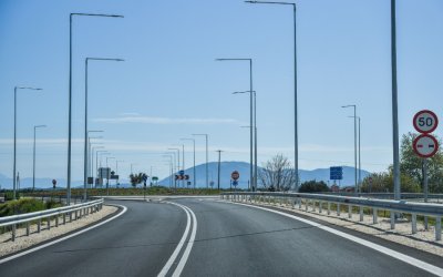 Τι αλλάζει σε όλα τα νέα αυτοκίνητα σε Ελλάδα και Ευρώπη - Μπαίνει υποχρεωτικός αισθητήρας