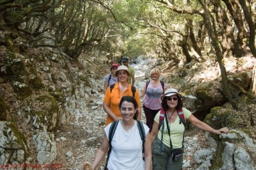 Η Ορειβατική Λέσχη πάει Μοναστηράκι-Νιπολά-Ακρωτήρι