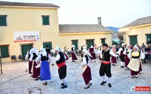 Με χορούς και Pasta Party &#039;&#039;άνοιξε&#039;&#039; η αυλαία στο Kefalonia Backyard Ultra στον Θαλασσόμυλο Αργοστολίου! (video)