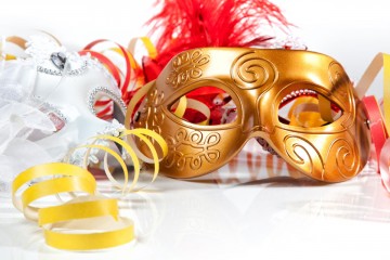 Απόψε! Αποκριάτικο ξεφάντωμα στην "Δροσιά" στις Μηνιές