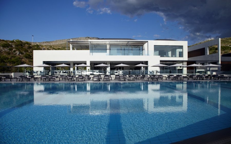 Το ξενοδοχείο Tesoro Blu Hotel + Spa στην Σκάλα αναζητά προσωπικό