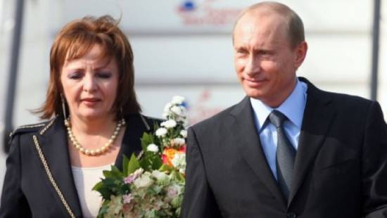 Ανακοίνωσε το διαζύγιο του ο Πούτιν μπροστά στις κάμερες