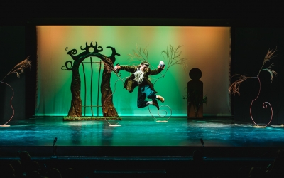 Απόψε η παιδική παράσταση ''Όνειρο Καλοκαιρινής Νύχτας του Ουίλιαμ Σαίξπηρ'' στο Ξενία