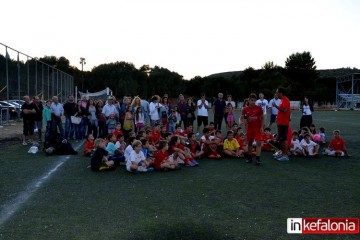 Με ποδοσφαιρική γιορτή έκλεισε την χρονιά η ακαδημία της Arsenal! (εικόνες)