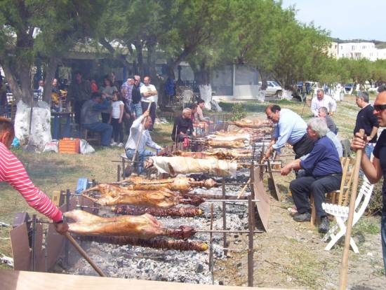 10 λόγοι για να κάνουμε Πάσχα στο χωριό 