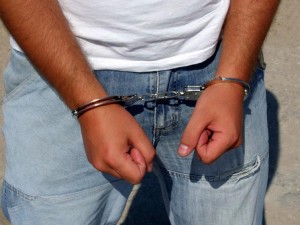 Τέσσερις συλλήψεις νεαρών στο Αργοστόλι για κλοπή