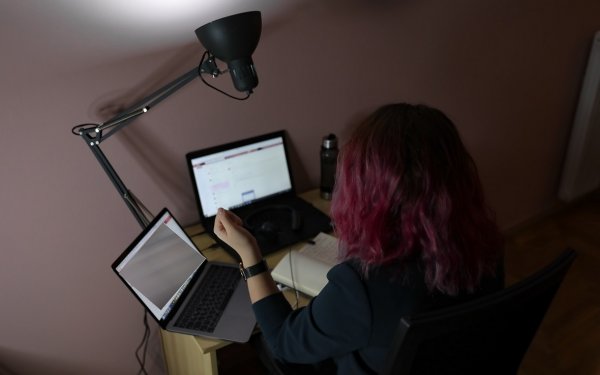 Τηλεργασία: Παρατείνεται έως τις 31 Ιανουαρίου 2021
