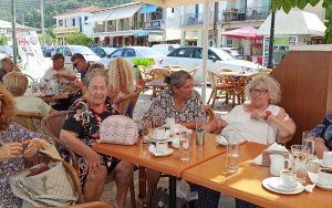 Τα ΚΑΠΗ Κεφαλονιάς αποχαιρέτησαν το καλοκαίρι με εκδρομή στη Σάμη και την Αγία Ευφημία
