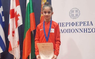Με το δεξί ξεκίνησε τους αγώνες της η Χριστίνα Καλαφάτη στο διεθνές τουρνουά Ρυθμικής Γυμναστικής στην Καλαμάτα