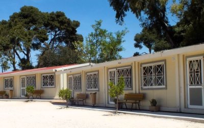 Ν.Ε. ΠΑΣΟΚ: Έντονη ανησυχία για τα σχολεία της Κεφαλονιάς που παραμένουν σε κοντέινερ