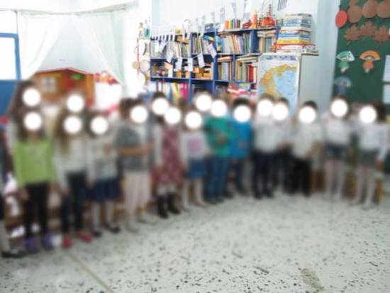 Ανακοίνωση γονέων του Νηπιαγωγείου Νυδρίου Λευκάδας για τα περί Αλβανικής σημαίας