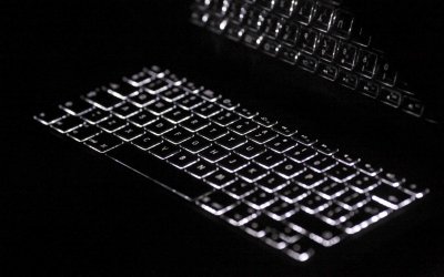 Συνέλαβαν μουσικό για παιδική πορνογραφία – Είχε υλικό μαμούθ, παρενοχλούσε 15χρονη στην Ιταλία