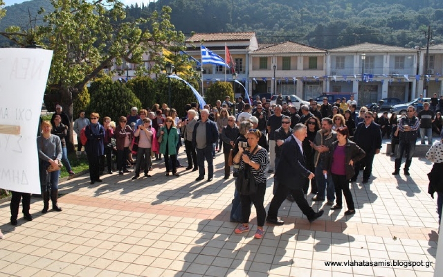 Αναβλήθηκε η δίκη για την πεζογέφυρα του παραλιακού, Σάμης - Καραβομύλου (εικόνες)