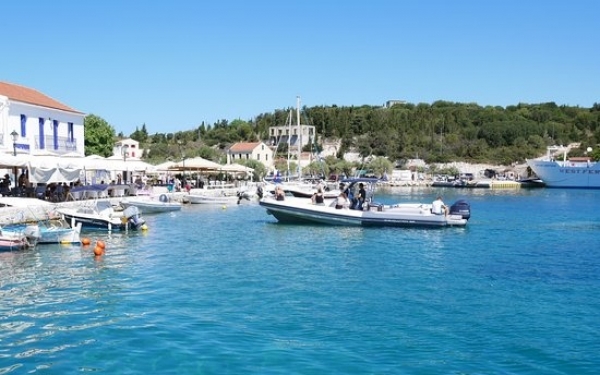 Βύθιση λέμβου με πέντε επιβαίνοντες στο Φισκάρδο
