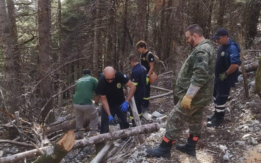 Η ΕΟΔ Κεφαλονιάς συνέδραμε στον καθαρισμό πεζοπορικής οδού εντός του Εθνικού Δρυμού Αίνου (εικόνες)