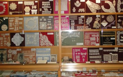 Κοργιαλένειο Ίδρυμα: Έκθεμα Ιουλίου - Αφιέρωμα στην Κύπρο - ''Κυπριακό κέντημα στο Κοργιαλένειο Μουσείο''